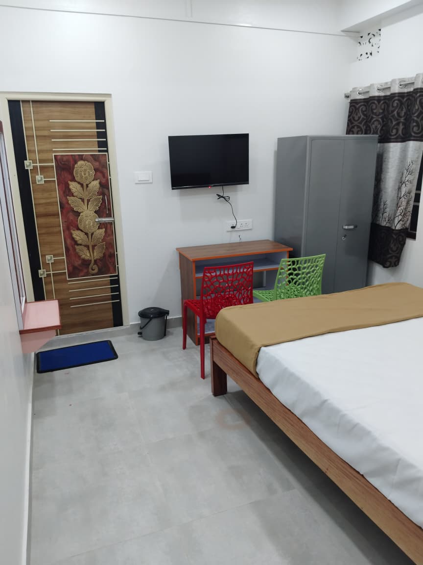 Standard Room - Image 4