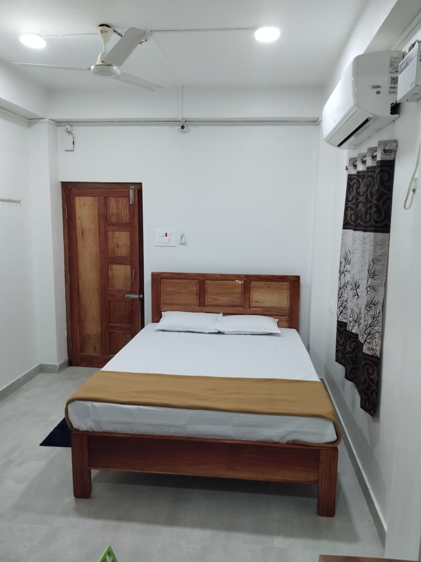 Standard Room - Image 3