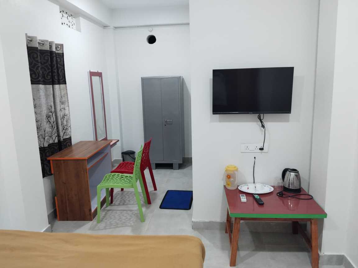 Standard Room - Image 2