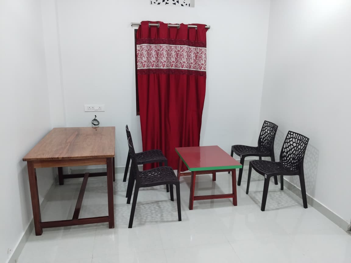 Standard Room - Image 3